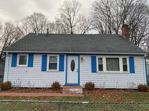 105 Massasoit Ave, Brockton, MA 02302