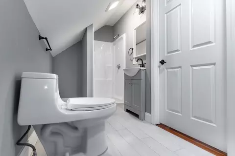 522 Broadway, Fall River, MA 02724 photo 25