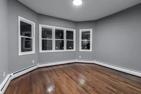 522 Broadway, Fall River, MA 02724 photo 9