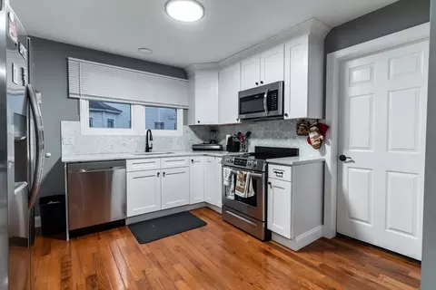 522 Broadway, Fall River, MA 02724 photo 18