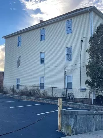 169 Walnut St, Fall River, MA 02720 photo 2