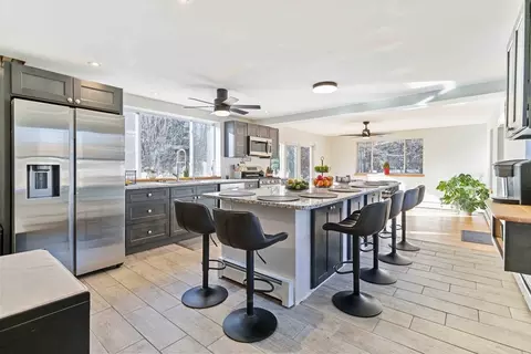 36 N Main St, Upton, MA 01568 photo 1