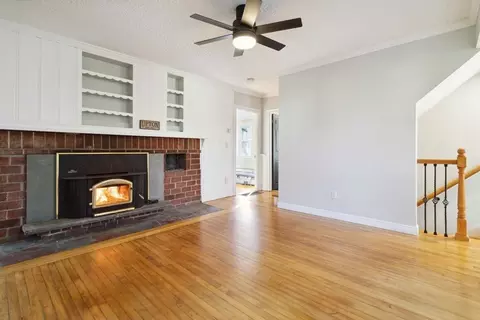 36 N Main St, Upton, MA 01568 photo 9