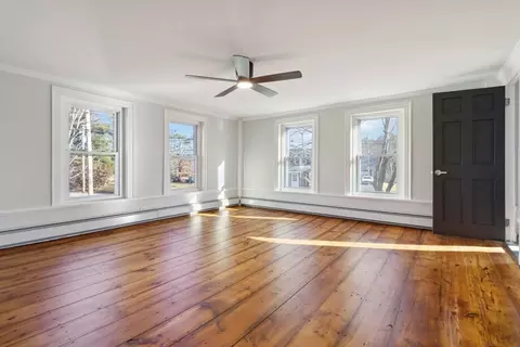 36 N Main St, Upton, MA 01568 photo 6