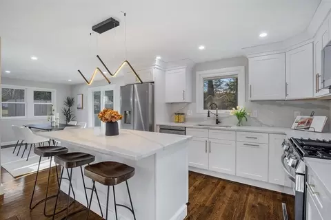 135 Booth Rd, Dedham, MA 02026 photo 5