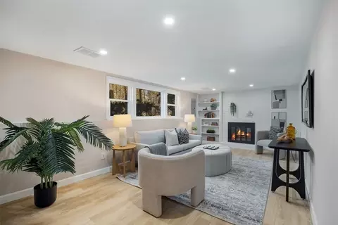 135 Booth Rd, Dedham, MA 02026 photo 10