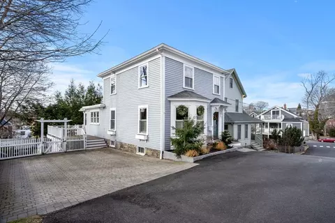 Other - 5 Elm Pl, Marblehead, MA 01945 photo 1 of 8
