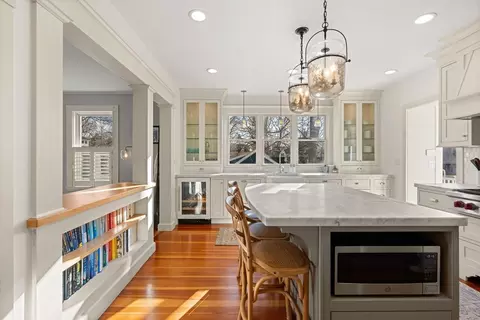 Kitchen - 5 Elm Pl, Marblehead, MA 01945 photo 1 of 8
