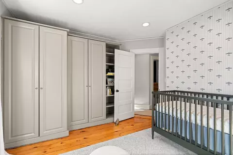 Other - 5 Elm Pl, Marblehead, MA 01945 photo 7 of 8