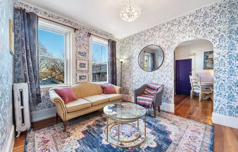 18 Leavitt St #2, Salem, MA 01970