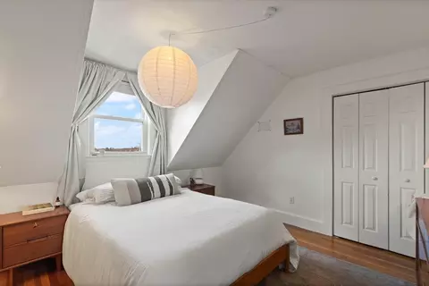Bedroom - 38 School St #3, Beverly, MA 01915 photo 2 of 4