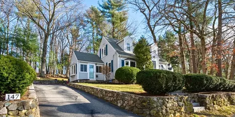 147 Grove St, Reading, MA 01867