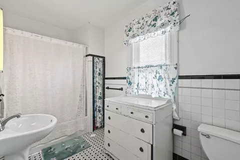 636 Sumner Ave, Springfield, MA 01108 photo 30