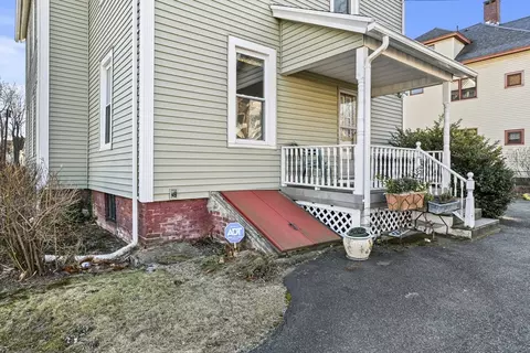 636 Sumner Ave, Springfield, MA 01108 photo 38