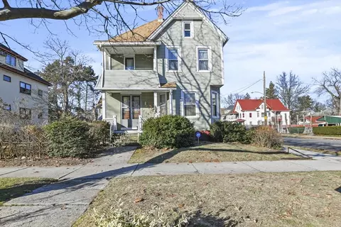 636 Sumner Ave, Springfield, MA 01108 photo 2