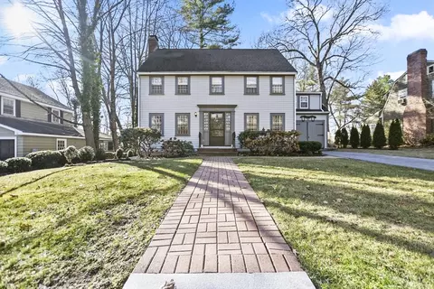 20 Sunset Rd, Wellesley, MA 02482