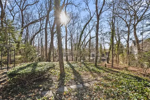 Exterior - 20 Sunset Rd, Wellesley, MA 02482 photo 13 of 13