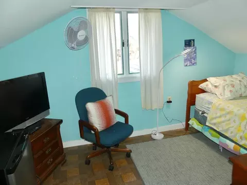 Bedroom - 16 Factory Pl, Chicopee, MA 01013 photo 5 of 5