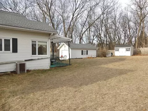 Exterior - 16 Factory Pl, Chicopee, MA 01013 photo 6 of 8
