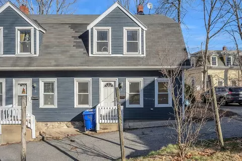 1 Dartmouth Ct #4, Maynard, MA 01754