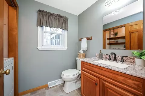 27 Powers Ln, Attleboro, MA 02703 photo 19