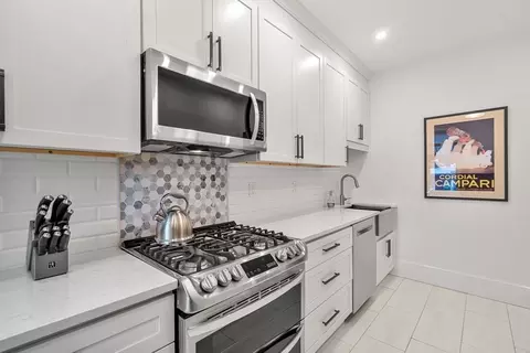 19 Garrison Rd #2, Brookline, MA 02445 photo 5