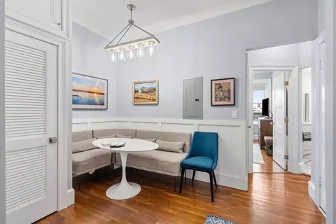 19 Garrison Rd #2, Brookline, MA 02445 photo 2