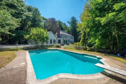 138 Pine St, Dover, MA 02030 photo 35