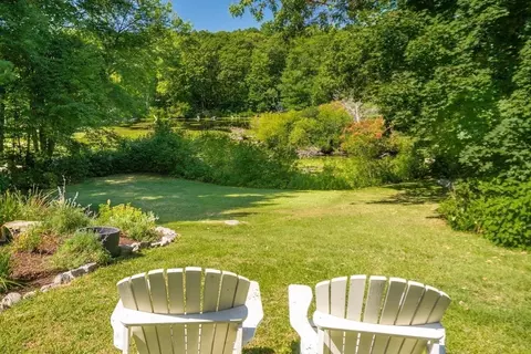 138 Pine St, Dover, MA 02030 photo 36