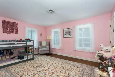 138 Pine St, Dover, MA 02030 photo 27