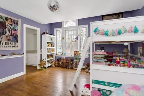 138 Pine St, Dover, MA 02030 photo 25