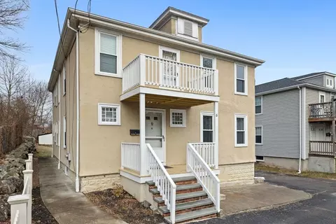 6 Victoria Ter, Dedham, MA 02026