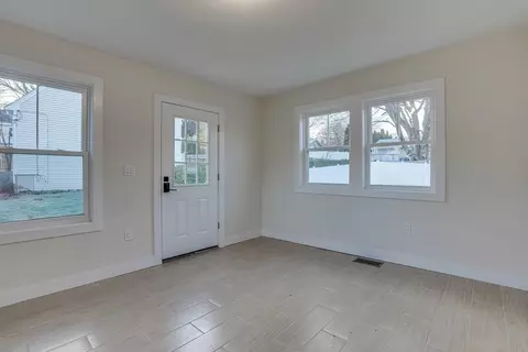 30 Williams St, Beverly, MA 01915 photo 6
