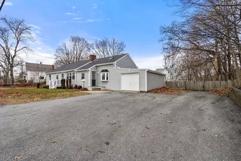 76 Waltham St, Maynard, MA 01754 photo 2