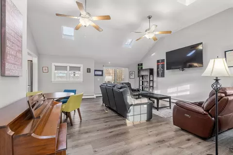 76 Waltham St, Maynard, MA 01754 photo 4