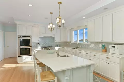 5 Howe Rd, Nahant, MA 01908 photo 18