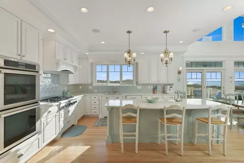 5 Howe Rd, Nahant, MA 01908 photo 15