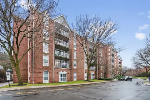 200 Captains Row #405, Chelsea, MA 02150