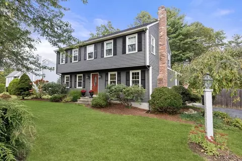8 Timberline Rd, Millis, MA 02054