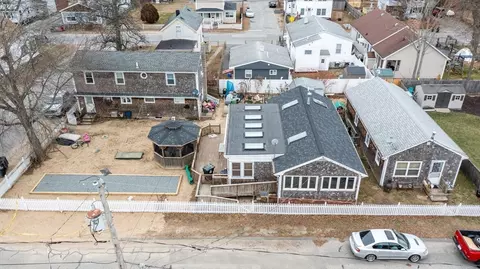 4143 55 Laurel Ave, Swansea, MA 02777