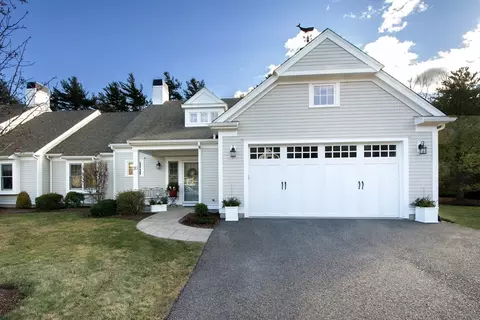 20 Mainsail Dr #20, Marshfield, MA 02050