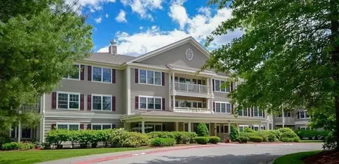 34 Meeting House Ln #115, Stow, MA 01775