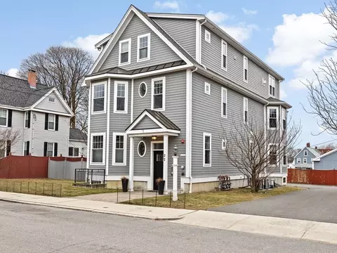 22 Chickatawbut St #1, Boston, MA 02122