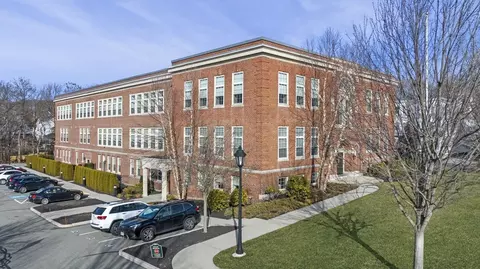 100 Nahant St #260, Wakefield, MA 01880
