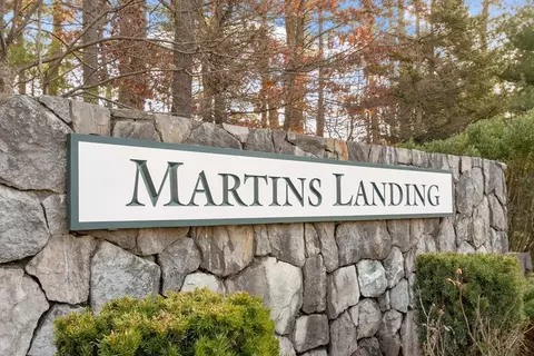 240 Martins Lndg #204, North Reading, MA 01864
