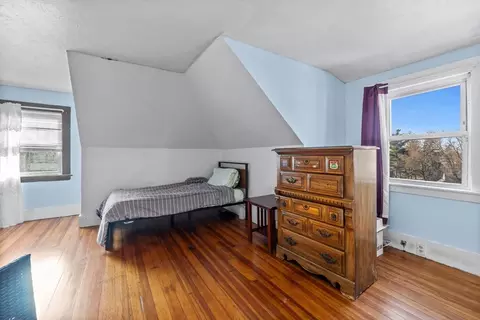 Bedroom - 23 Summit Ave, Lawrence, MA 01841 photo 5 of 6