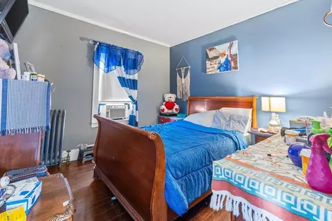 Bedroom - 23 Summit Ave, Lawrence, MA 01841 photo 3 of 6