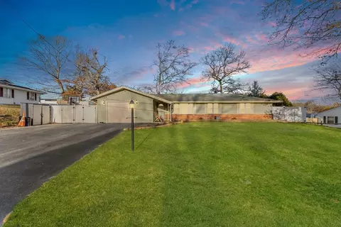 92 Temi Rd, Brockton, MA 02302
