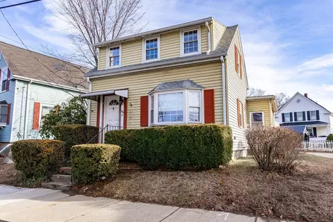 96 Maple St, Lynn, MA 01904