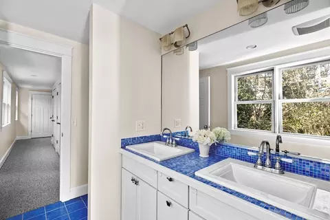 180 Downer Ave, Hingham, MA 02043 photo 27